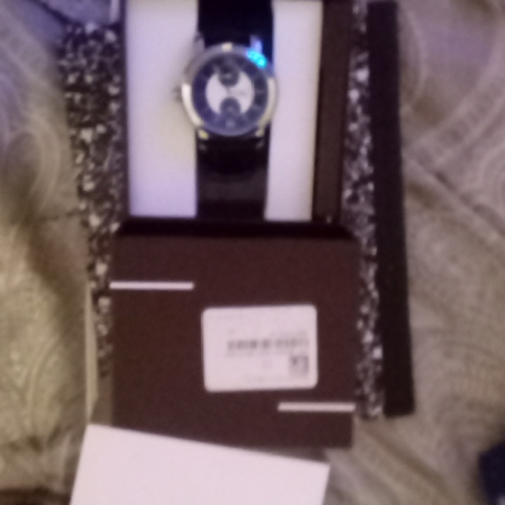 Lucien Piccard wrist watch new